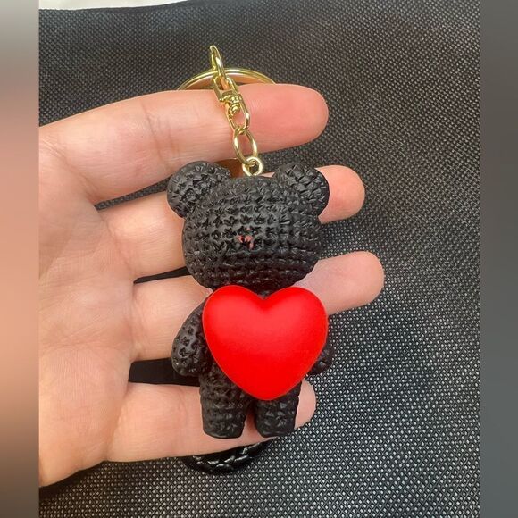 Black Bear Keychain with Red Heart Charm - Picture 5 of 5